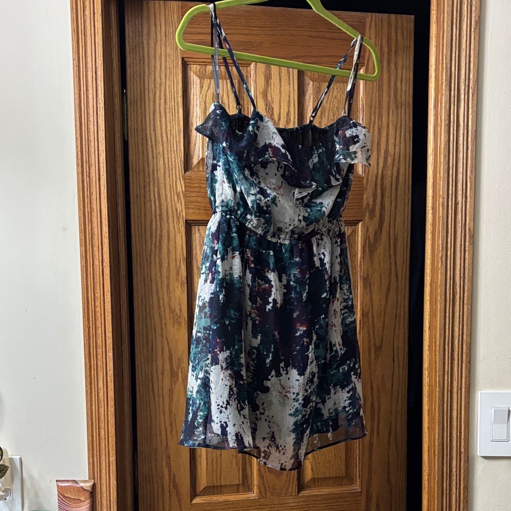 Elegant Abstract Print Mini Dress - Blue and White